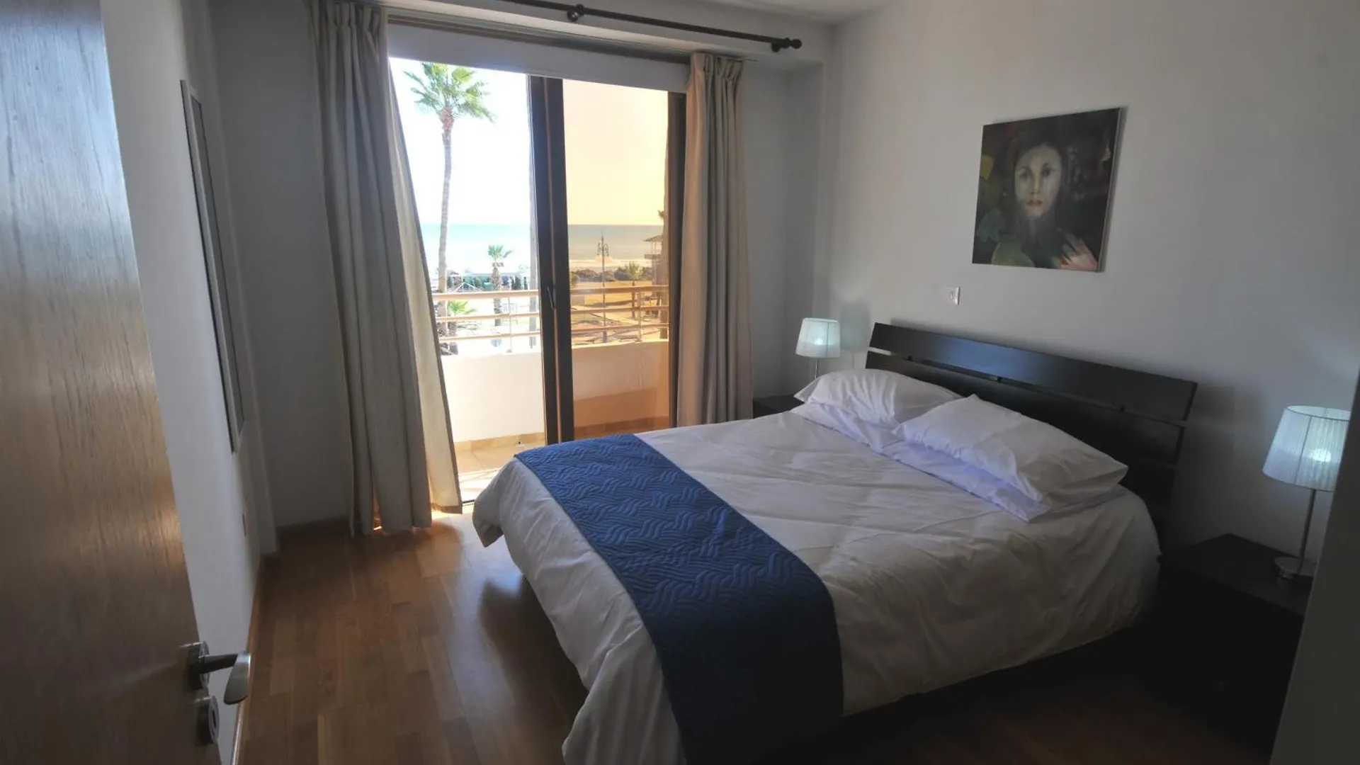 Ithaki Phinikoudes Apartment No. 102 Larnaca